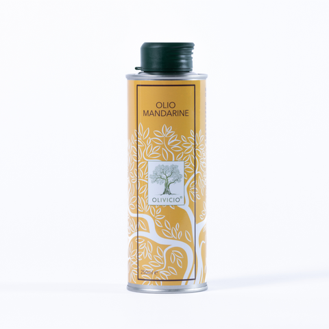 Extra Virgin Olivenöl mit Mandarine - Eine perfekte Kombination aus Olivenöl und der fruchtigen Aromatik von Mandarine