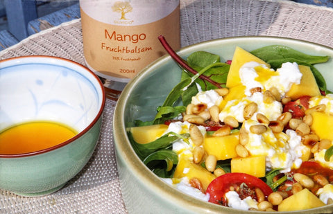 MANGO-SALAT MIT BURRATA