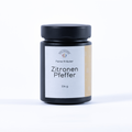 Opa Peters Zitronenpfeffer Gewürz – aromatische Mischung aus grob gemahlenem schwarzen Pfeffer und getrockneter Zitronenschale, ideal für Fisch, Hähnchen und Gemüse.